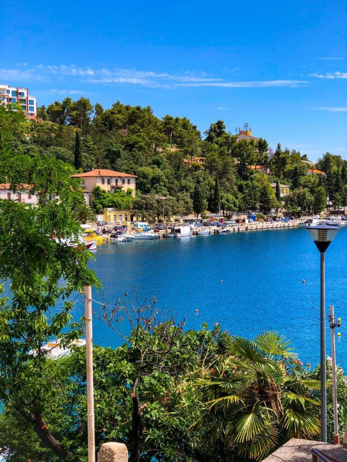 Vila Casa Santo E Albina Rabac Exteriér fotografie