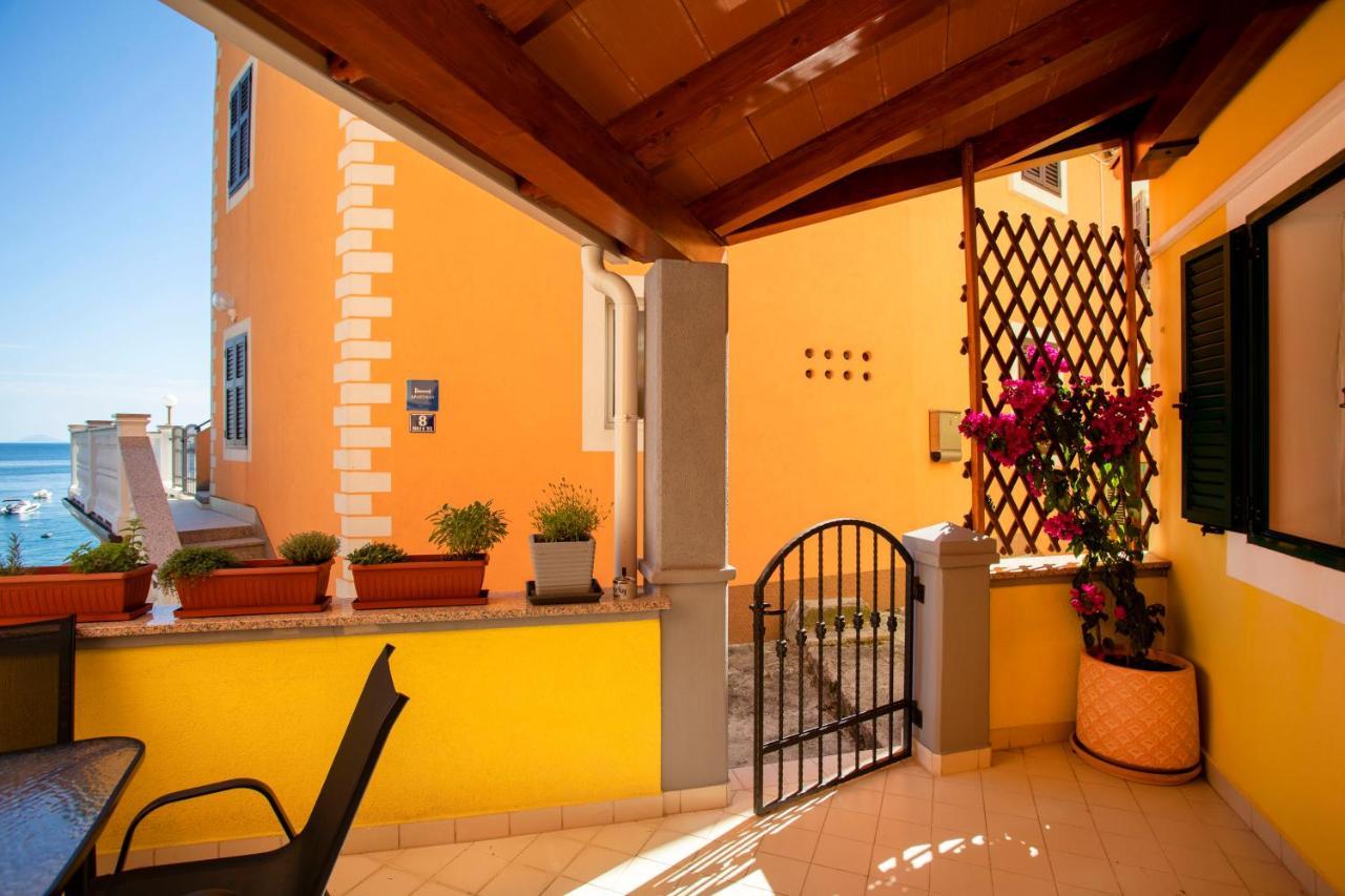Vila Casa Santo E Albina Rabac Exteriér fotografie